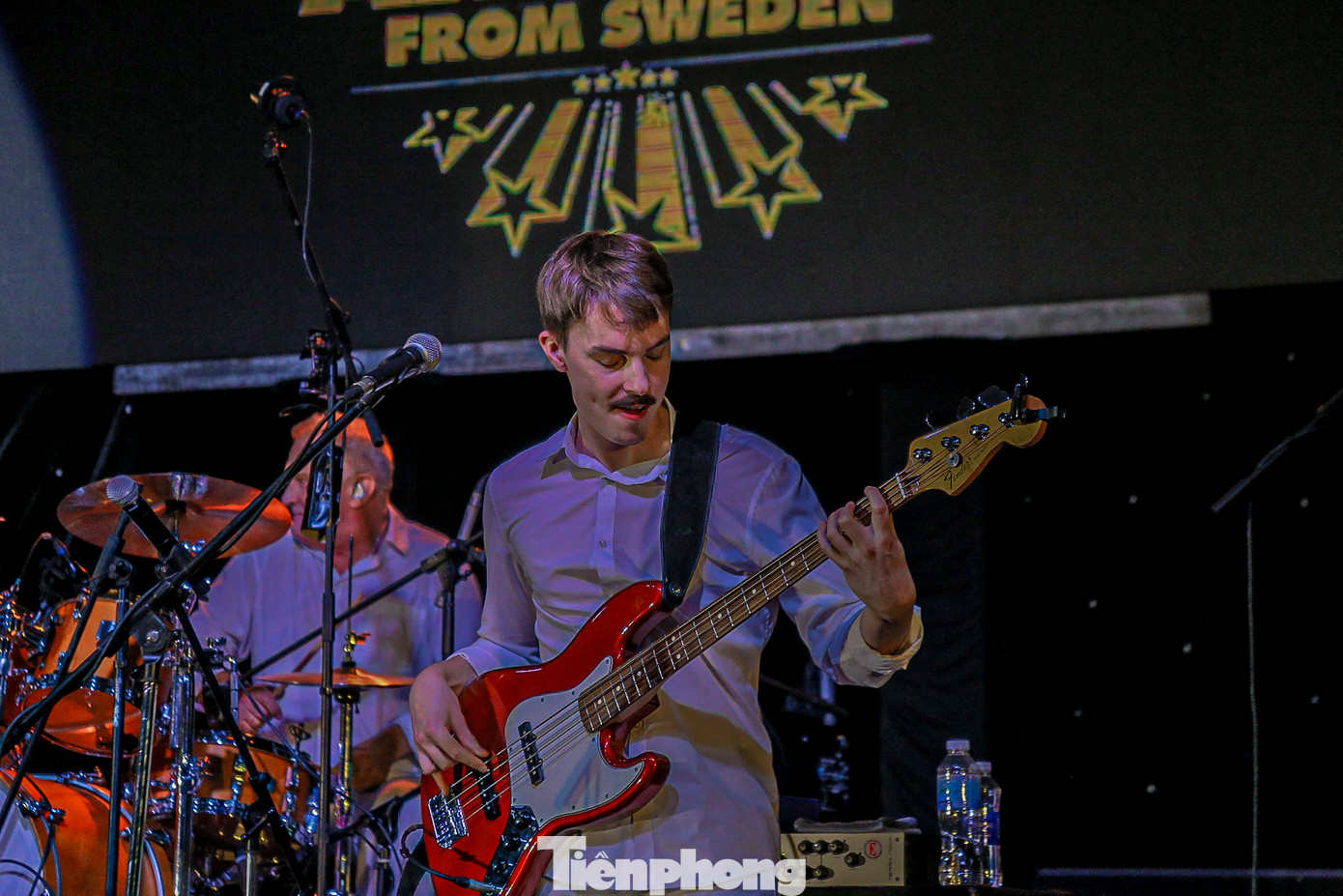 Chương trình The Music of ABBA tiếp tục hành trình biểu diễn tại Quảng trường Đinh Tiên Hoàng - Ninh Bình (ngày 11/10), Quảng trường Nhà hát Lớn - Hà Nội (ngày 12/10).