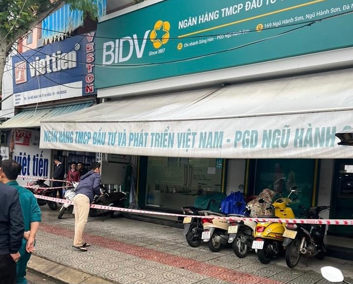 Chi nhánh ngân hàng nơi hai đối tượng gây án.