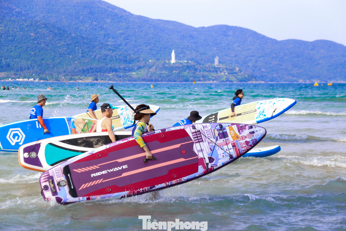 Cuộc thi gồm 2 nội dung: 2.000m nam/nữ, thi đấu bằng Sup Skatinger và 4.000m tự do, thi đấu bằng Sup Race chuyên nghiệp. Cuộc thi gồm 2 nội dung: 2.000m nam/nữ, thi đấu bằng Sup Skatinger và 4.000m tự do, thi đấu bằng Sup Race chuyên nghiệp.