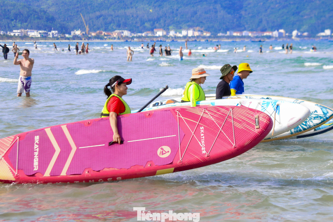 Cuộc thi gồm 2 nội dung: 2.000m nam/nữ, thi đấu bằng Sup Skatinger và 4.000m tự do, thi đấu bằng Sup Race chuyên nghiệp. Cuộc thi gồm 2 nội dung: 2.000m nam/nữ, thi đấu bằng Sup Skatinger và 4.000m tự do, thi đấu bằng Sup Race chuyên nghiệp.