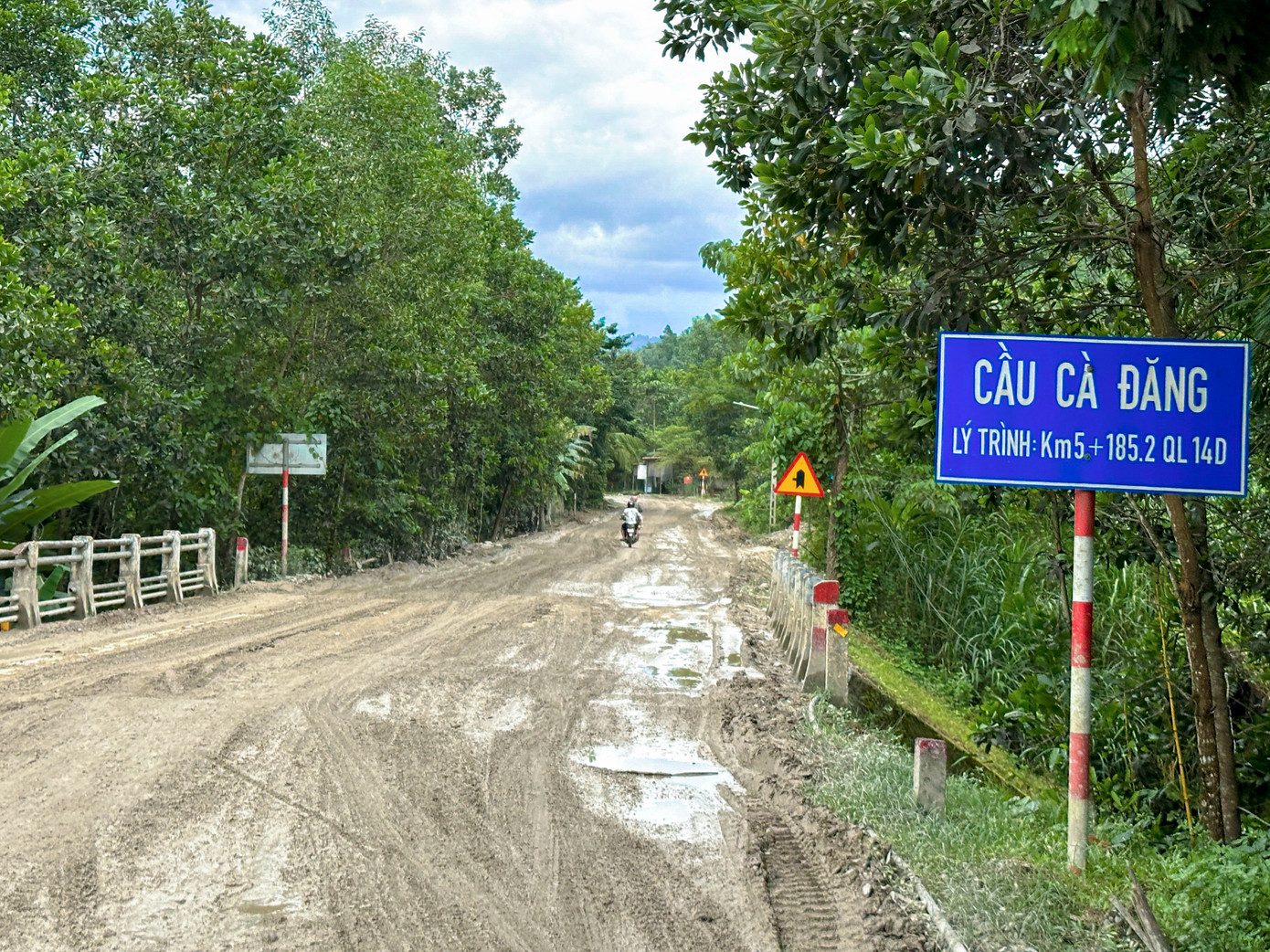 Quốc lộ 14D có chiều dài 75km, kết nối đường Hồ Chí Minh với Cửa khẩu quốc tế Nam Giang. Tuyến đường cũng là một phần quan trọng của hành lang kinh tế Đông – Tây, thúc đẩy phát triển kinh tế – xã hội khu vực miền Trung và kết nối với Nam Lào, Đông Bắc Thái Lan.