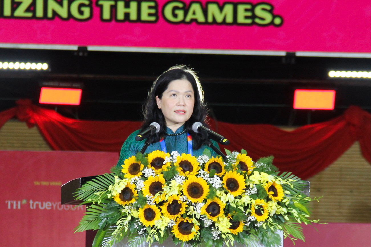 Thứ trưởng Bộ GD&ĐT Nguyễn Thị Kim Chi phát biểu kết thúc Đại hội. Thứ trưởng Bộ GD&ĐT Nguyễn Thị Kim Chi phát biểu kết thúc Đại hội.