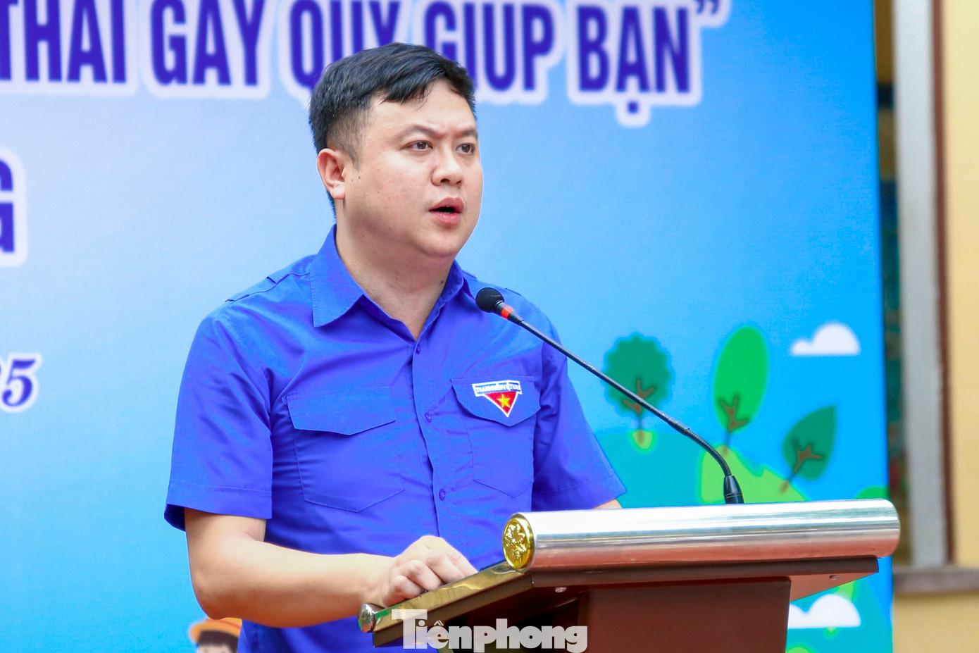 Anh Lê Công Hùng - Bí thư Thành Đoàn Đà Nẵng cho biết: Trong những năm qua, các cấp bộ Đoàn đã phối hợp chặt chẽ với các trường học trên địa bàn thành phố để đẩy mạnh các hoạt động giáo dục môi trường trong học đường, gắn liền với phong trào xây dựng Trường học thân thiện, học sinh tích cực. Qua đó, góp phần đổi mới nhận thức của học sinh về môi trường sống xung quanh.