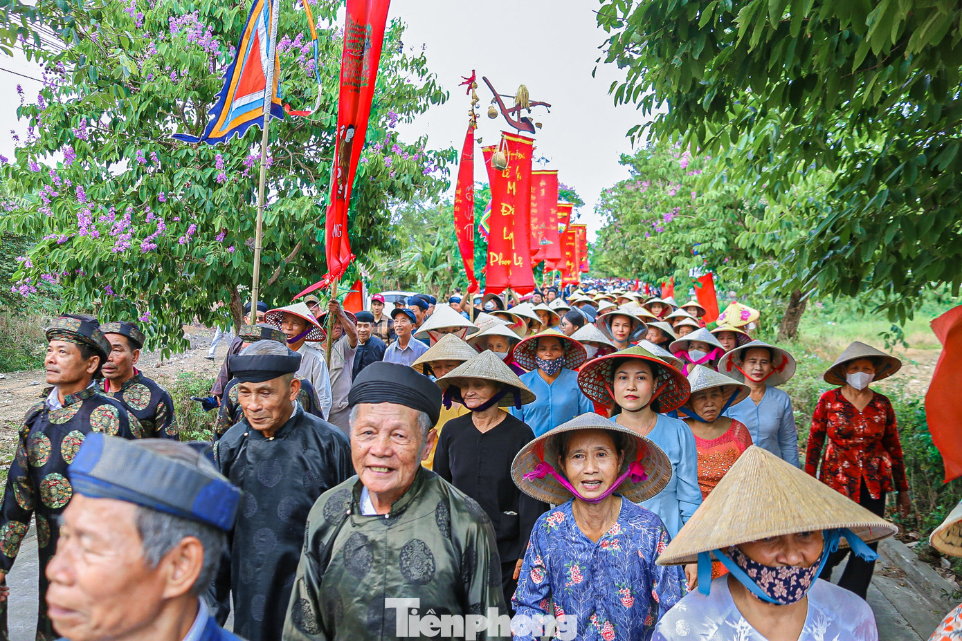 Lễ hội thu hút đông đảo người dân tham gia.