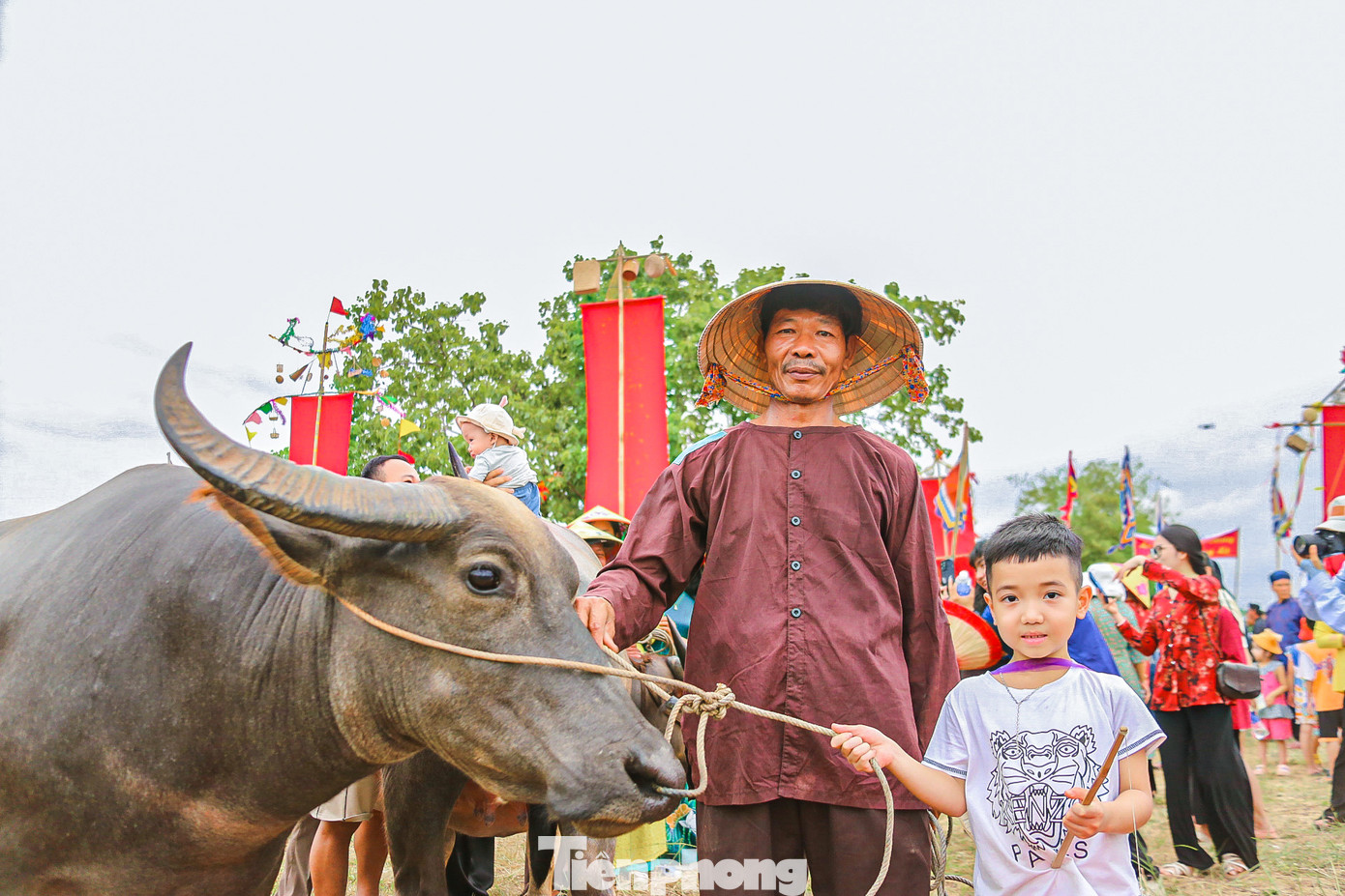 Lễ hội rước mục đồng với nhân vật chính là trẻ em chăn trâu.