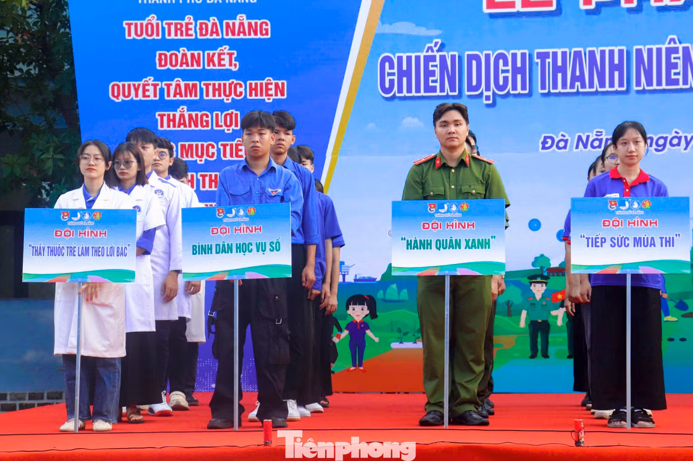 Theo đó, chiến dịch được tổ chức từ tháng 4 đến hết tháng 9/2025 tại thành phố Đà Nẵng và tỉnh Quảng Nam với các chỉ tiêu như hơn 150.000 lượt đoàn viên, thanh niên (ĐVTN) tham gia các hoạt động tình nguyện do tổ chức Đoàn, Hội triển khai; hỗ trợ xóa ít nhất 15 nhà tạm, nhà dột nát cho người có công, người dân có hoàn cảnh khó khăn; trồng mới ít nhất 20.000 cây xanh; sửa chữa và làm mới ít nhất 2 km đường giao thông nông thôn...