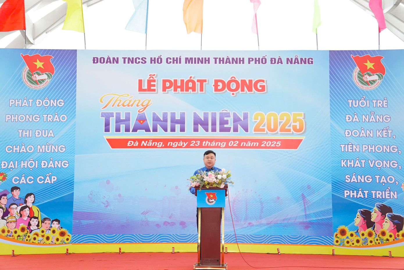 Anh Lê Công Hùng – Bí thư Thành Đoàn Đà Nẵng cho biết: Tháng Thanh niên năm 2025 được triển khai với mong muốn phát huy vai trò của đoàn viên, thanh niên thành phố trong tham gia thực hiện các công trình, phần việc tại các địa phương, đơn vị. Góp phần thực hiện thắng lợi Nghị quyết Đại hội Đảng bộ thành phố lần thứ XXII, Nghị quyết Đại hội Đoàn các cấp.