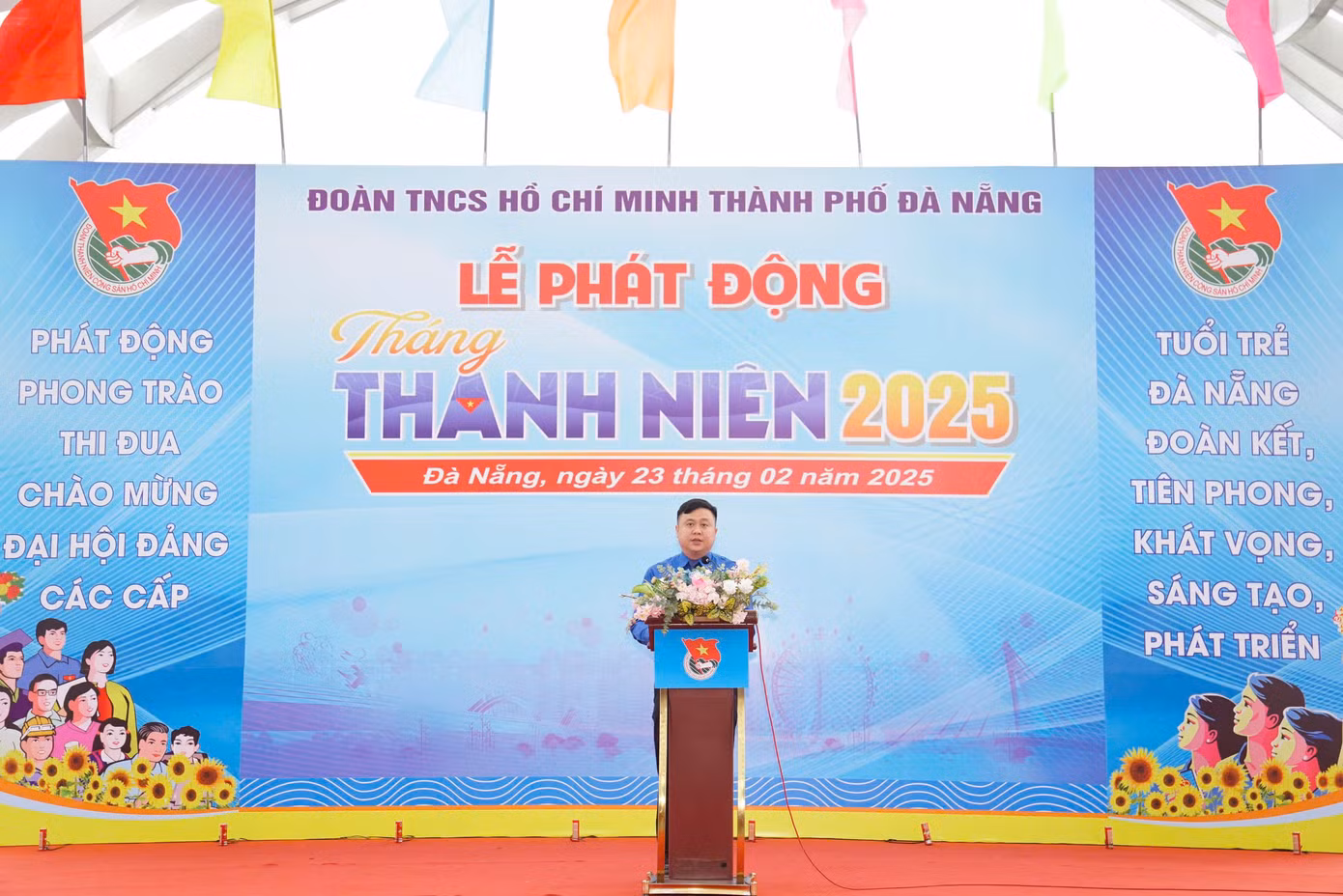 Anh Lê Công Hùng – Bí thư Thành Đoàn Đà Nẵng cho biết: Tháng Thanh niên năm 2025 được triển khai với mong muốn phát huy vai trò của đoàn viên, thanh niên thành phố trong tham gia thực hiện các công trình, phần việc tại các địa phương, đơn vị. Góp phần thực hiện thắng lợi Nghị quyết Đại hội Đảng bộ thành phố lần thứ XXII, Nghị quyết Đại hội Đoàn các cấp.