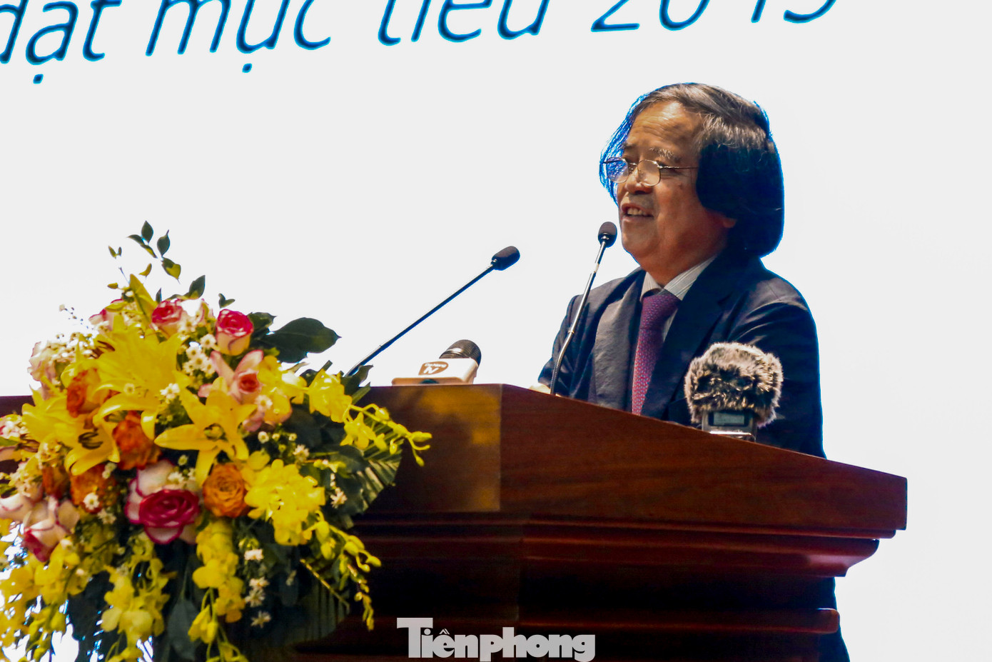 Nhiều ý kiến đóng góp tâm huyết cùng các giải pháp cụ thể từ các chuyên gia và nhà khoa học tại phiên tham luận.