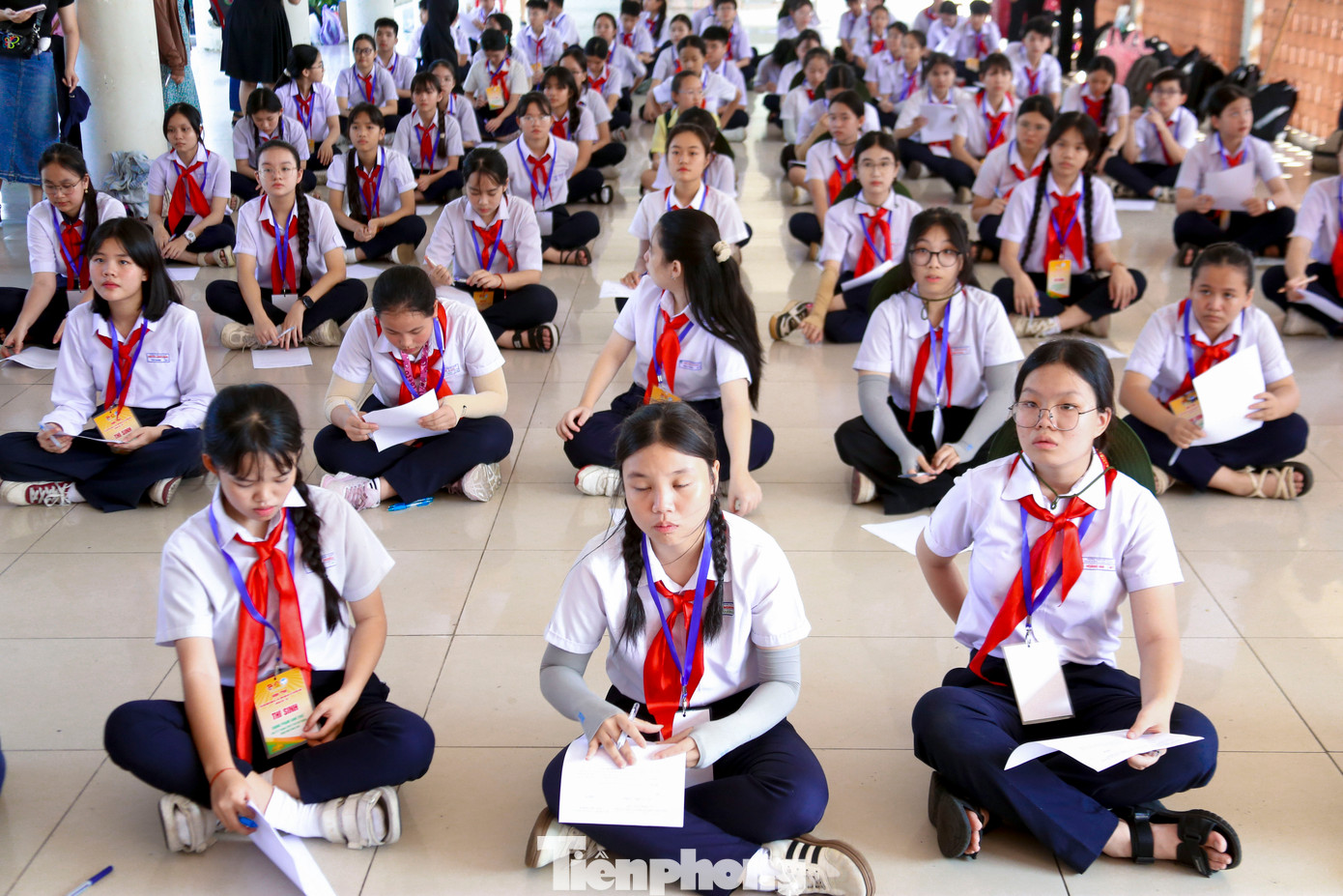 Chương trình thu hút sự tham gia của 84 thí sinh đến từ các trường THCS trên địa bàn thành phố gồm các nội dung thi kiến thức và thực hành như lịch sử Đoàn – Đội, cuộc đời và sự nghiệp của chủ tịch Hồ Chí Minh, các phong trào lớn của Đội, kiến thức chung về thành phố Đà Nẵng; thực hiện nghi thức Đội TNTP Hồ Chí Minh; kỹ năng sinh hoạt tập thể; thi hùng biện tiếng Anh với chủ đề "Đà Nẵng - Thành phố tương lai". Chương trình thu hút sự tham gia của 84 thí sinh đến từ các trường THCS trên địa bàn thành phố gồm các nội dung thi kiến thức và thực hành như lịch sử Đoàn – Đội, cuộc đời và sự nghiệp của chủ tịch Hồ Chí Minh, các phong trào lớn của Đội, kiến thức chung về thành phố Đà Nẵng; thực hiện nghi thức Đội TNTP Hồ Chí Minh; kỹ năng sinh hoạt tập thể; thi hùng biện tiếng Anh với chủ đề "Đà Nẵng - Thành phố tương lai".