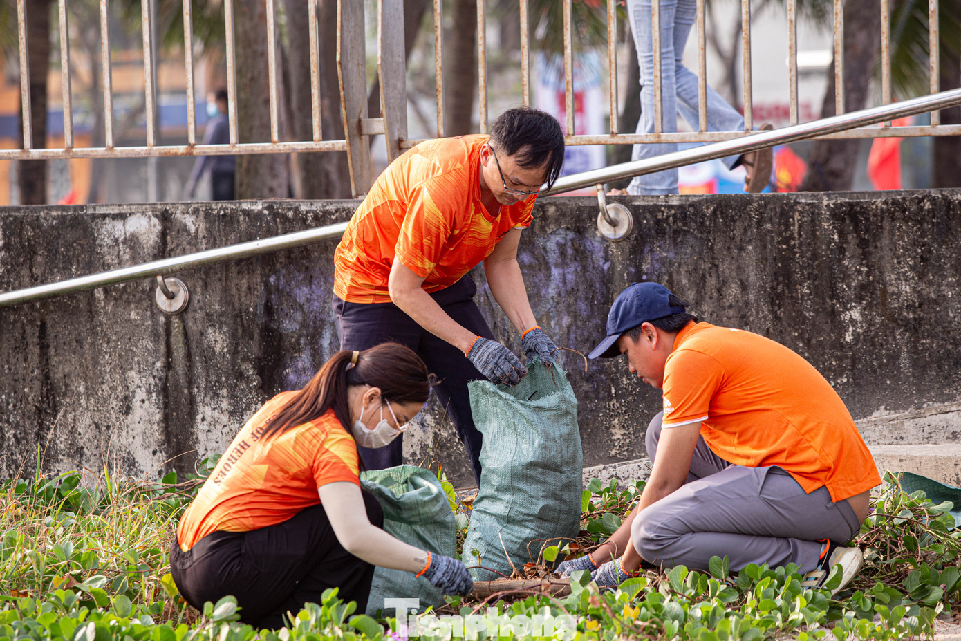 Với mục tiêu tuyên truyền, nâng cao ý thức cộng đồng trong việc bảo vệ môi trường, nói không với rác thải nhựa và túi nilon, chương trình đã gửi đi thông điệp mạnh mẽ về trách nhiệm của mỗi cá nhân đối với sự bền vững của môi trường biển. Với mục tiêu tuyên truyền, nâng cao ý thức cộng đồng trong việc bảo vệ môi trường, nói không với rác thải nhựa và túi nilon, chương trình đã gửi đi thông điệp mạnh mẽ về trách nhiệm của mỗi cá nhân đối với sự bền vững của môi trường biển.