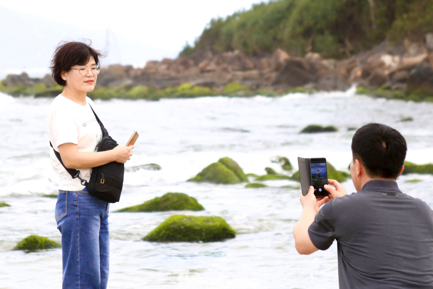 Nhiều du khách nước ngoài cũng tìm đến để check-in.