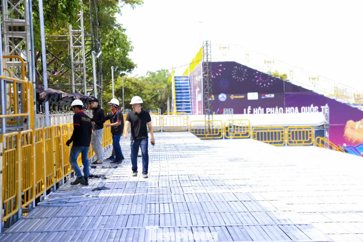 DIFF 2025 là sự kiện được mong chờ nhất mùa hè năm nay, quy tụ các đội pháo hoa hàng đầu thế giới, cùng nhiều đêm nghệ thuật đặc sắc bên sông Hàn.