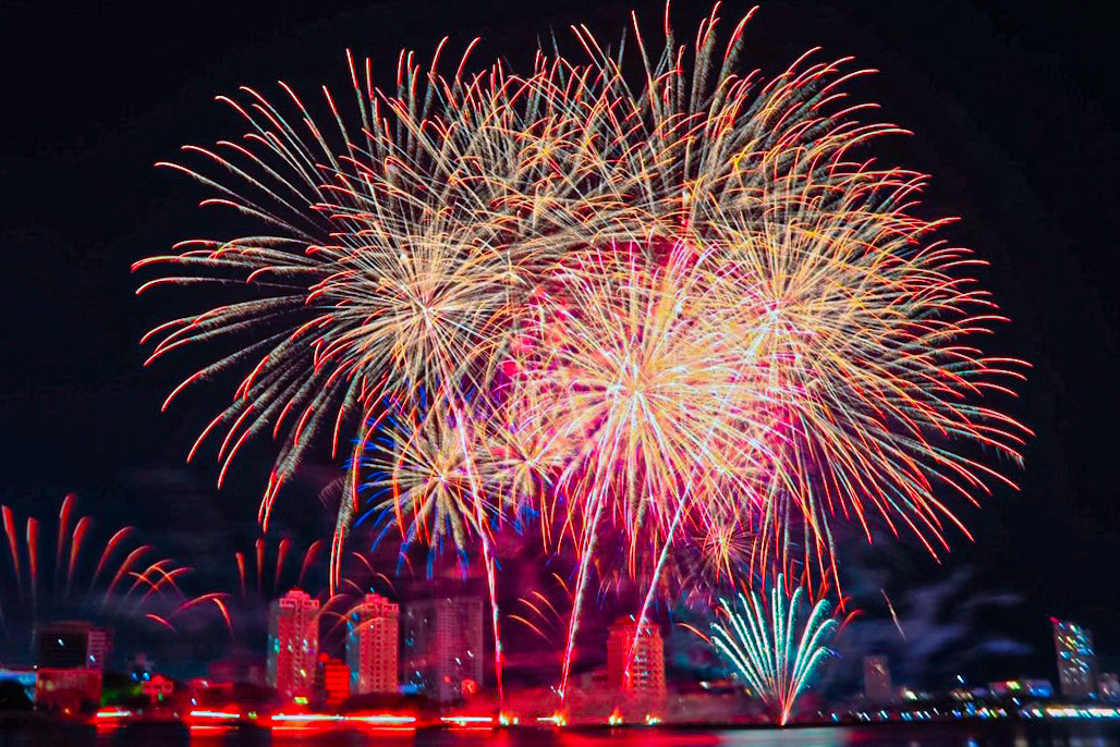 Đội Phần Lan đưa khán giả đi qua nhiều cung bậc cảm xúc, khi trầm lắng phiêu bồng, lúc sục sôi mãnh liệt.