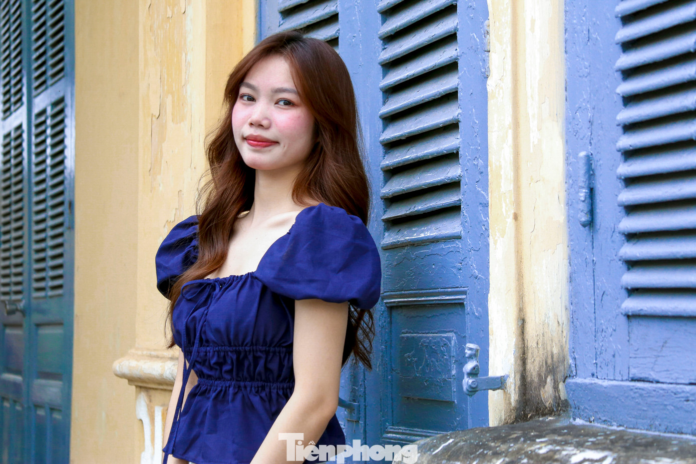 Với phong cách kiến trúc Pháp cổ kính, ngôi nhà đã thu hút đông đảo bạn trẻ tìm đến để chụp hình mỗi dịp cuối tuần. Với phong cách kiến trúc Pháp cổ kính, ngôi nhà đã thu hút đông đảo bạn trẻ tìm đến để chụp hình mỗi dịp cuối tuần.