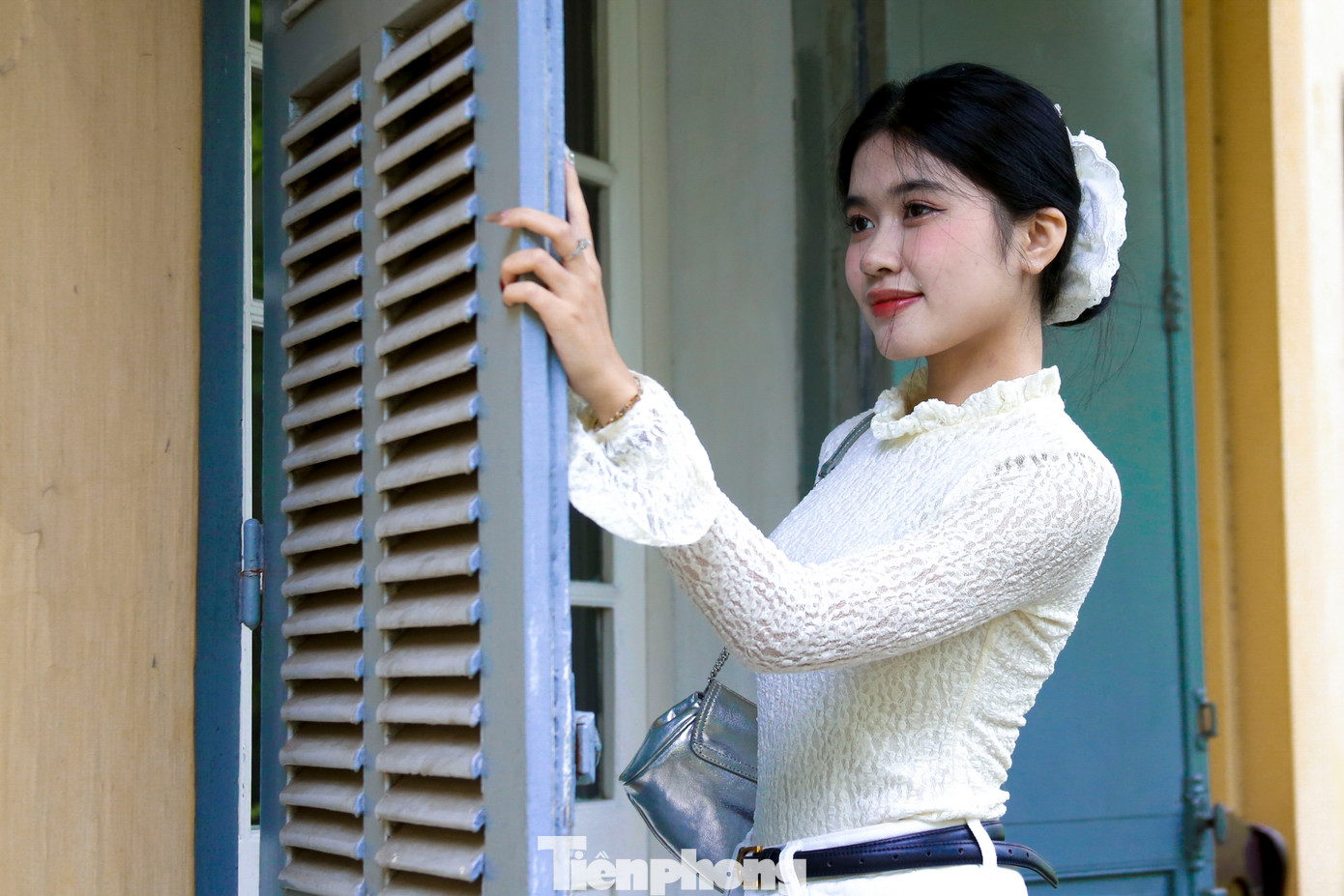 Với phong cách kiến trúc Pháp cổ kính, ngôi nhà đã thu hút đông đảo bạn trẻ tìm đến để chụp hình mỗi dịp cuối tuần. Với phong cách kiến trúc Pháp cổ kính, ngôi nhà đã thu hút đông đảo bạn trẻ tìm đến để chụp hình mỗi dịp cuối tuần.