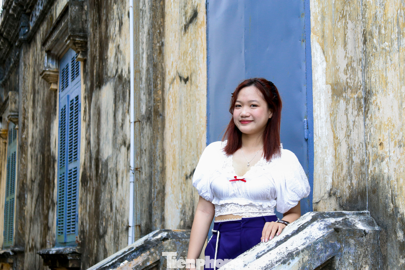 Với phong cách kiến trúc Pháp cổ kính, ngôi nhà đã thu hút đông đảo bạn trẻ tìm đến để chụp hình mỗi dịp cuối tuần. Với phong cách kiến trúc Pháp cổ kính, ngôi nhà đã thu hút đông đảo bạn trẻ tìm đến để chụp hình mỗi dịp cuối tuần.