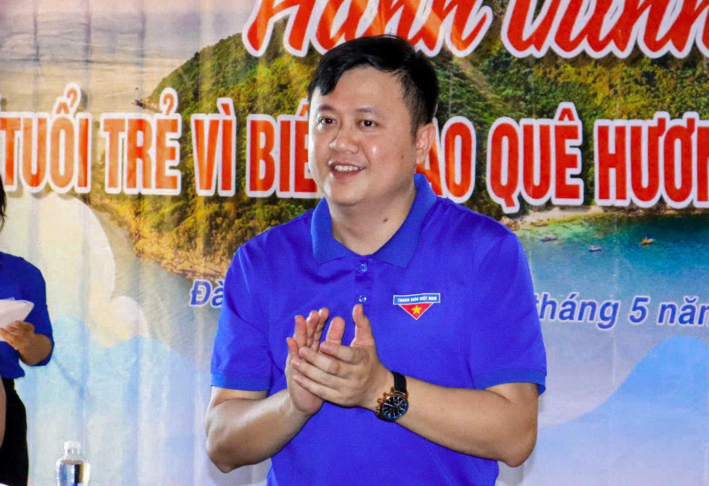 Anh Lê Công Hùng - Bí thư Thành Đoàn Đà Nẵng cho biết: Hành trình &quot;Tuổi trẻ Đà Nẵng hướng về biển đảo quê hương&quot; năm 2025 không chỉ thể hiện tinh thần yêu nước của thế hệ trẻ mà còn là lời khẳng định mạnh mẽ tuổi trẻ Đà Nẵng hôm nay luôn sẵn sàng chung tay, góp sức vì một Việt Nam hùng cường, vì biển đảo mãi mãi là một phần máu thịt không thể tách rời của Tổ quốc.