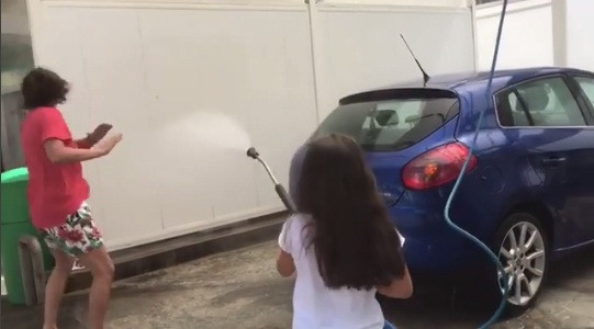 Giọng nữ khàn của ca khúc kinh điển ‘Mùa hè Italia’ giờ ra sao? ảnh 9