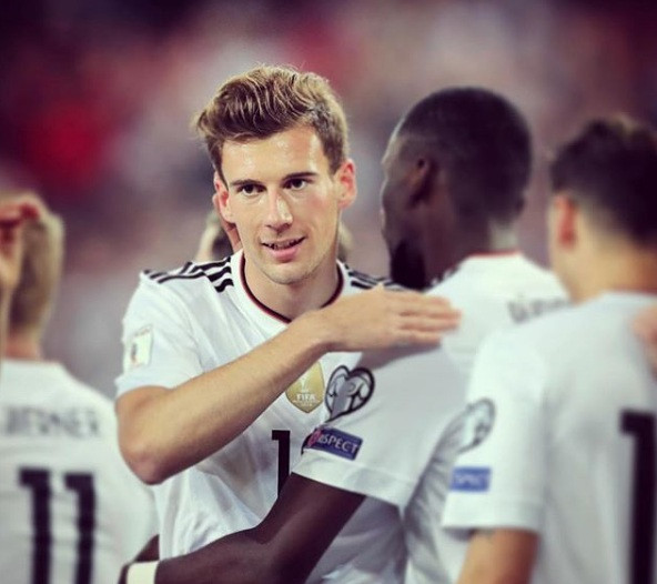 Dàn cầu thủ tuyển Đức đẹp trai ngời ngời ‘đốn tim’ fan nữ ảnh 8