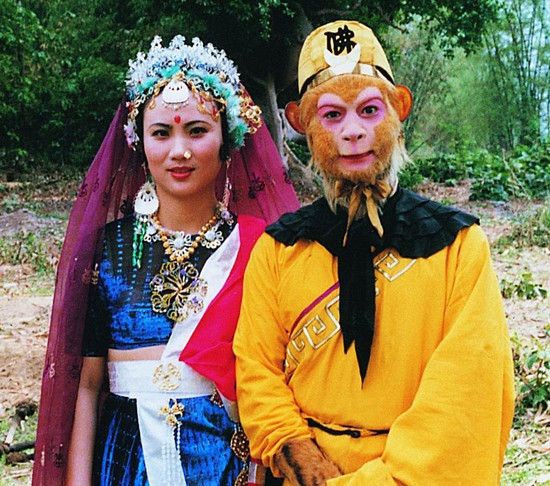 ‘Tôn Ngộ Không’ Lục Tiểu Linh Đồng đăng ảnh kỷ niệm 30 năm ngày cưới ảnh 4