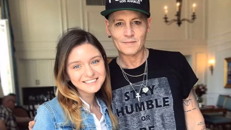 ‘Cướp biển’ Johnny Depp gầy gò hốc hác khó nhận ra ảnh 7