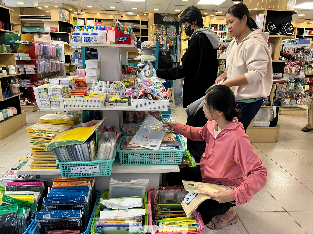 Thị trường đồ dùng học tập rất phong phú, đa dạng Thị trường đồ dùng học tập rất phong phú, đa dạng