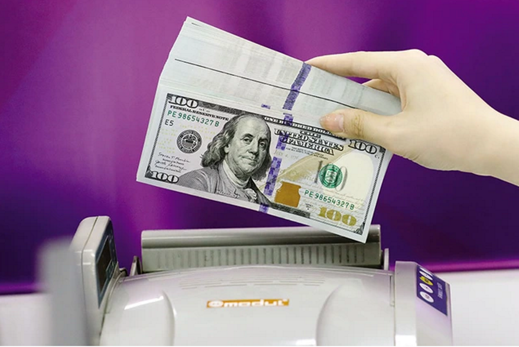 Ba tháng đầu năm 2024, kiều hối chảy về TPHCM tăng mạnh nhất trong 3 năm gần đây. Ba tháng đầu năm 2024, kiều hối chảy về TPHCM tăng mạnh nhất trong 3 năm gần đây.