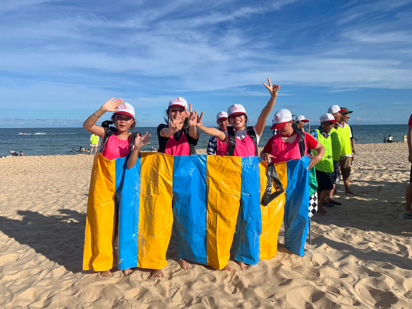 Gia đình là tế bào của xã hội.