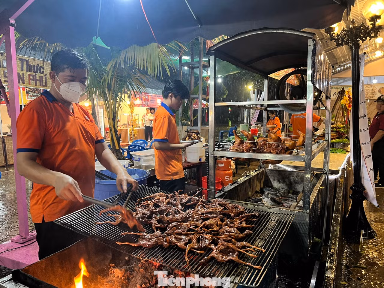 Cơn mưa làm các món ăn trở nên thú vị hơn Cơn mưa làm các món ăn trở nên thú vị hơn