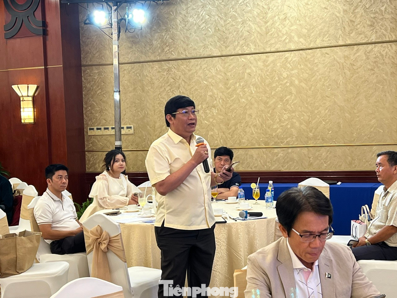 Ông Tô Ngọc Ngời cho biết phải nộp thêm 2 tỷ tiền thuê đất làm văn phòng mỗi năm.