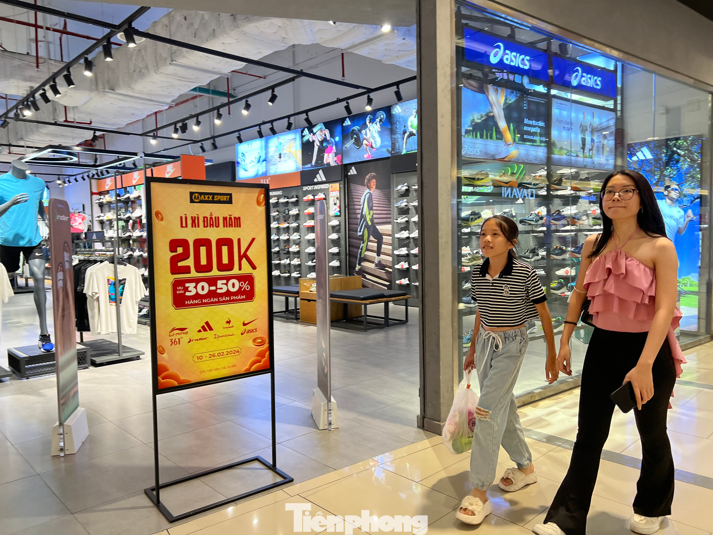 Dịp đầu năm, nhiều thương hiệu tung các chương trình khuyến mãi hấp dẫn