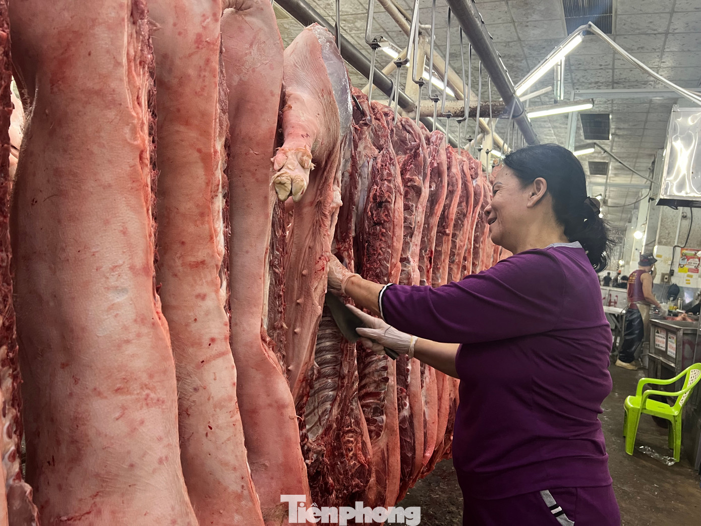 Heo mảnh tại chợ đầu mối Hóc Môn có giá 76.000-84.000 đồng/kg