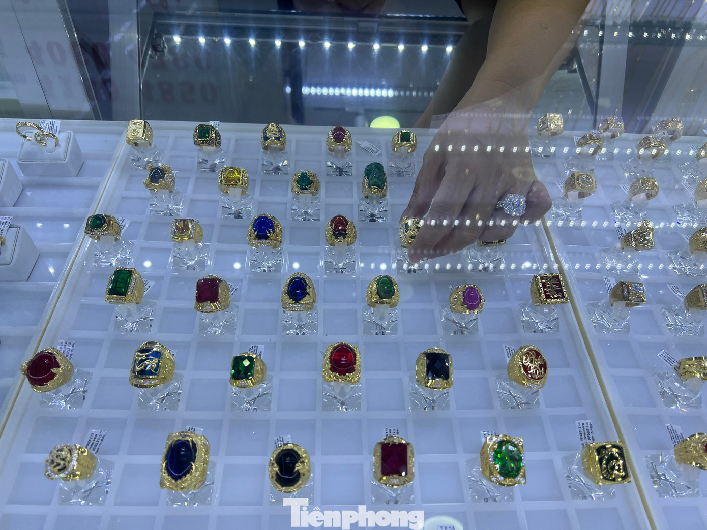 Ngân hàng Nhà nước chi nhánh TPHCM yêu cầu các DN kinh doanh vàng phải thực hiện nghiêm theo Nghị định 24