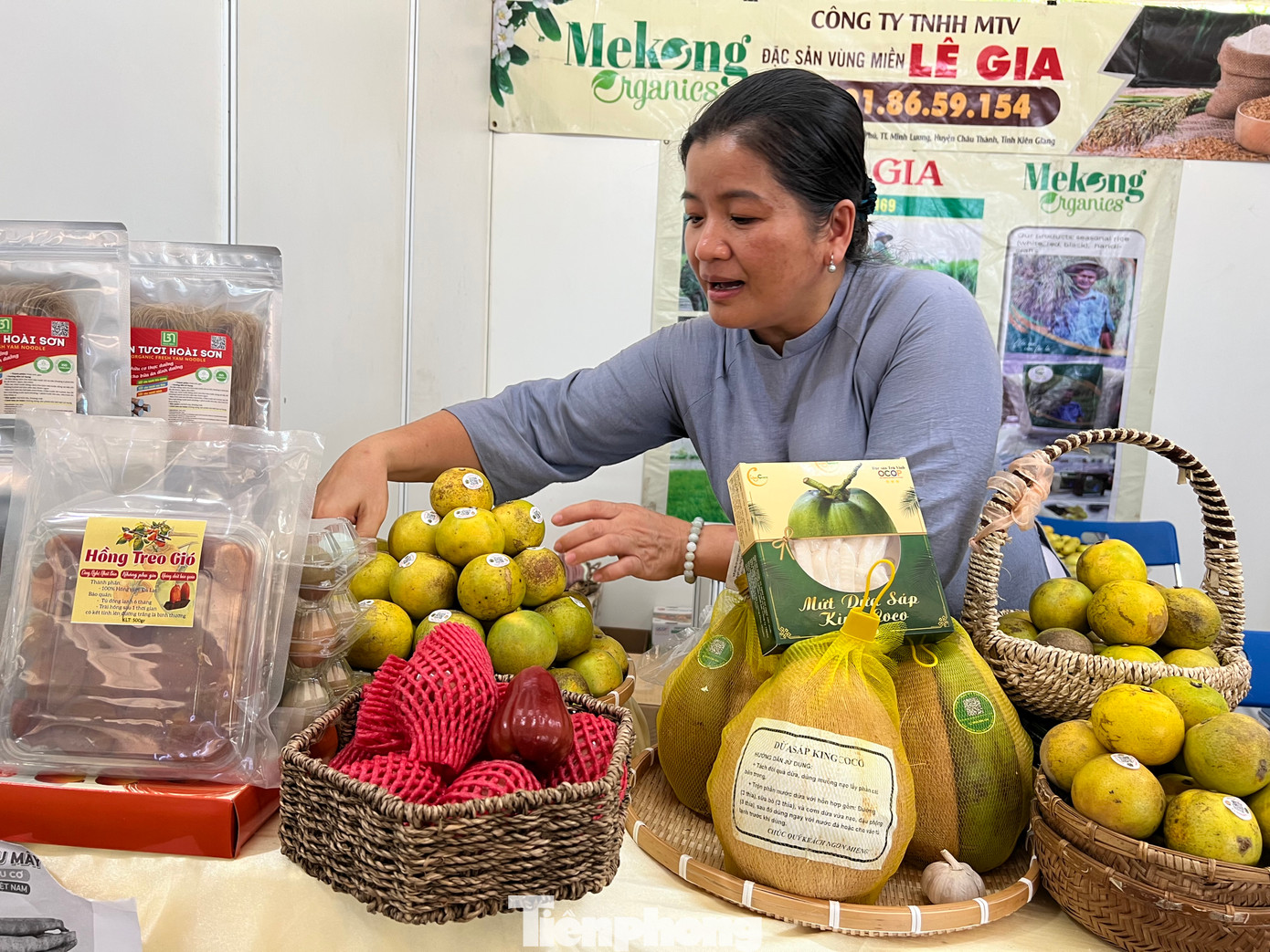 Đặc sản Kiên Giang như cam xoàn, dừa sáp, bưởi da xanh... chờ đón khách