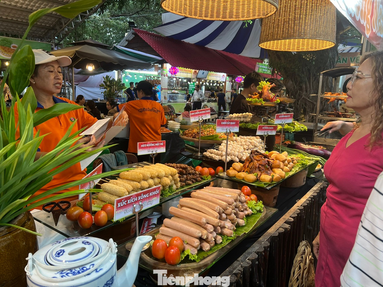 Liên hoan cũng là dịp để các đơn vị tham gia giao lưu, học hỏi kinh nghiệm và cùng nhau phát triển du lịch; thắt chặt hơn mối quan hệ giữa các địa phương với đơn vị, nâng tầm giá trị văn hóa ẩm thực cũng như bản sắc dân tộc.