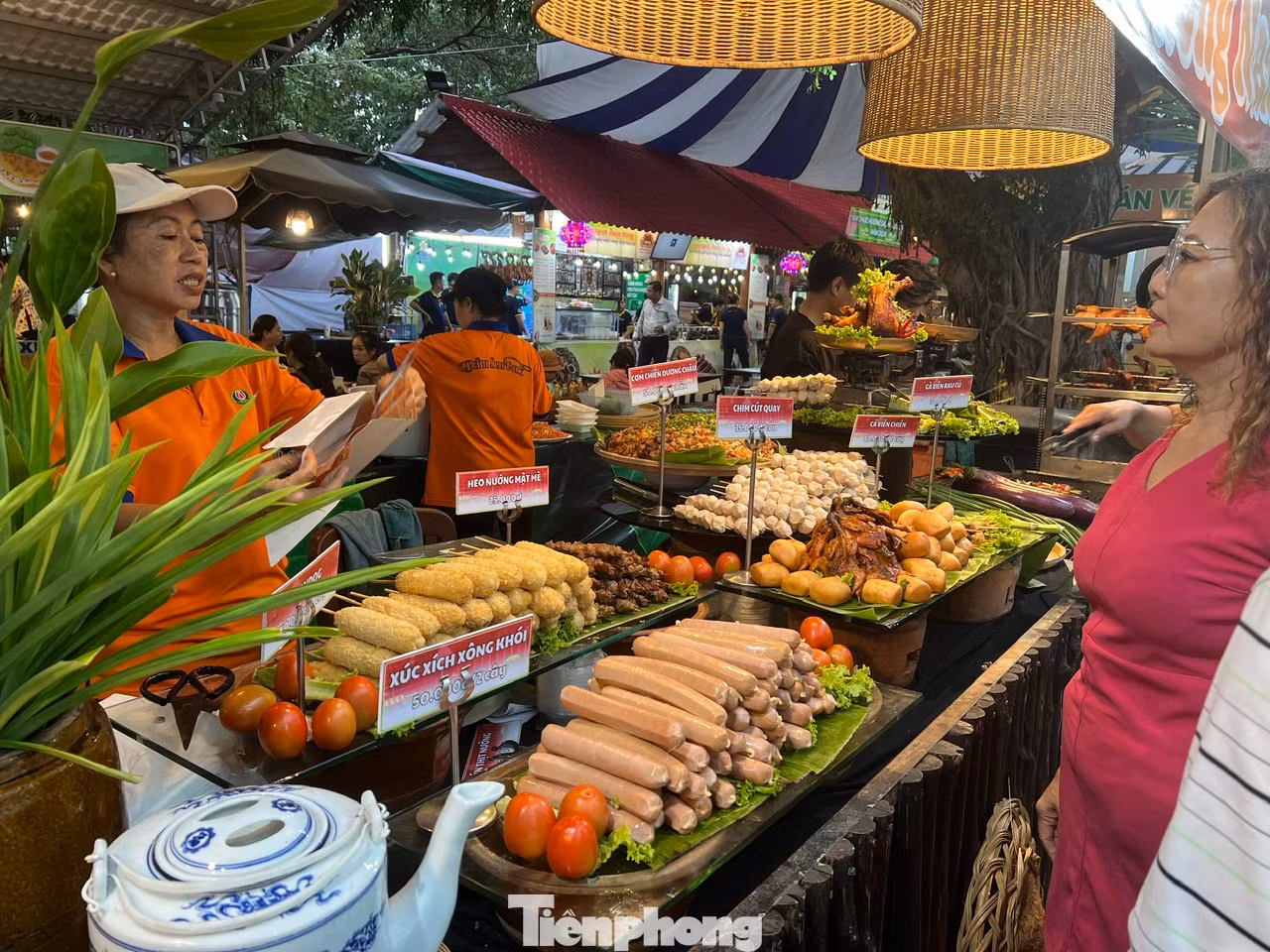 Liên hoan cũng là dịp để các đơn vị tham gia giao lưu, học hỏi kinh nghiệm và cùng nhau phát triển du lịch; thắt chặt hơn mối quan hệ giữa các địa phương với đơn vị, nâng tầm giá trị văn hóa ẩm thực cũng như bản sắc dân tộc.