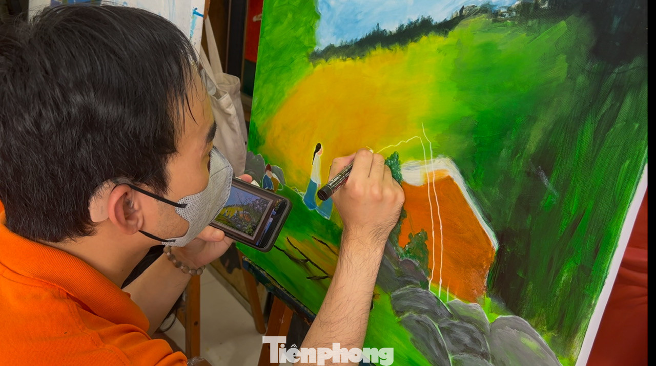 Theo bà Lê Thị Minh Loan, Chánh Văn phòng Hội Mỹ thuật TPHCM, đây là một hoạt động ý nghĩa và thiết thực, mang lại nhiều giá trị cho cộng đồng khuyết tật. Lớp học không chỉ giúp phát triển năng khiếu hội họa của các em khuyết tật mà còn giúp họ có thể tự tin sống được bằng nghề. Lớp học cũng là cơ hội để các em có công việc, quên đi những những khó khăn mà bản thân gặp phải. Theo bà Lê Thị Minh Loan, Chánh Văn phòng Hội Mỹ thuật TPHCM, đây là một hoạt động ý nghĩa và thiết thực, mang lại nhiều giá trị cho cộng đồng khuyết tật. Lớp học không chỉ giúp phát triển năng khiếu hội họa của các em khuyết tật mà còn giúp họ có thể tự tin sống được bằng nghề. Lớp học cũng là cơ hội để các em có công việc, quên đi những những khó khăn mà bản thân gặp phải.