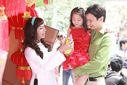 Dịp cuối năm, Long Nhật lại tiếp tục 