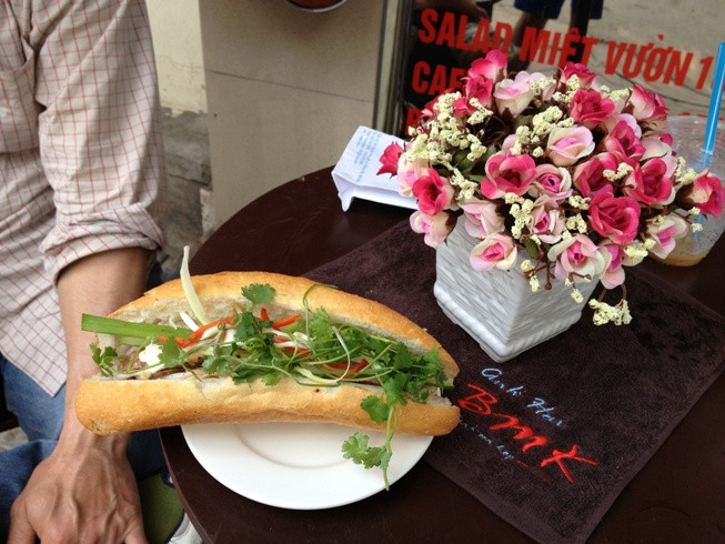 Bánh mì kẹp thịt. Bánh mì kẹp thịt
