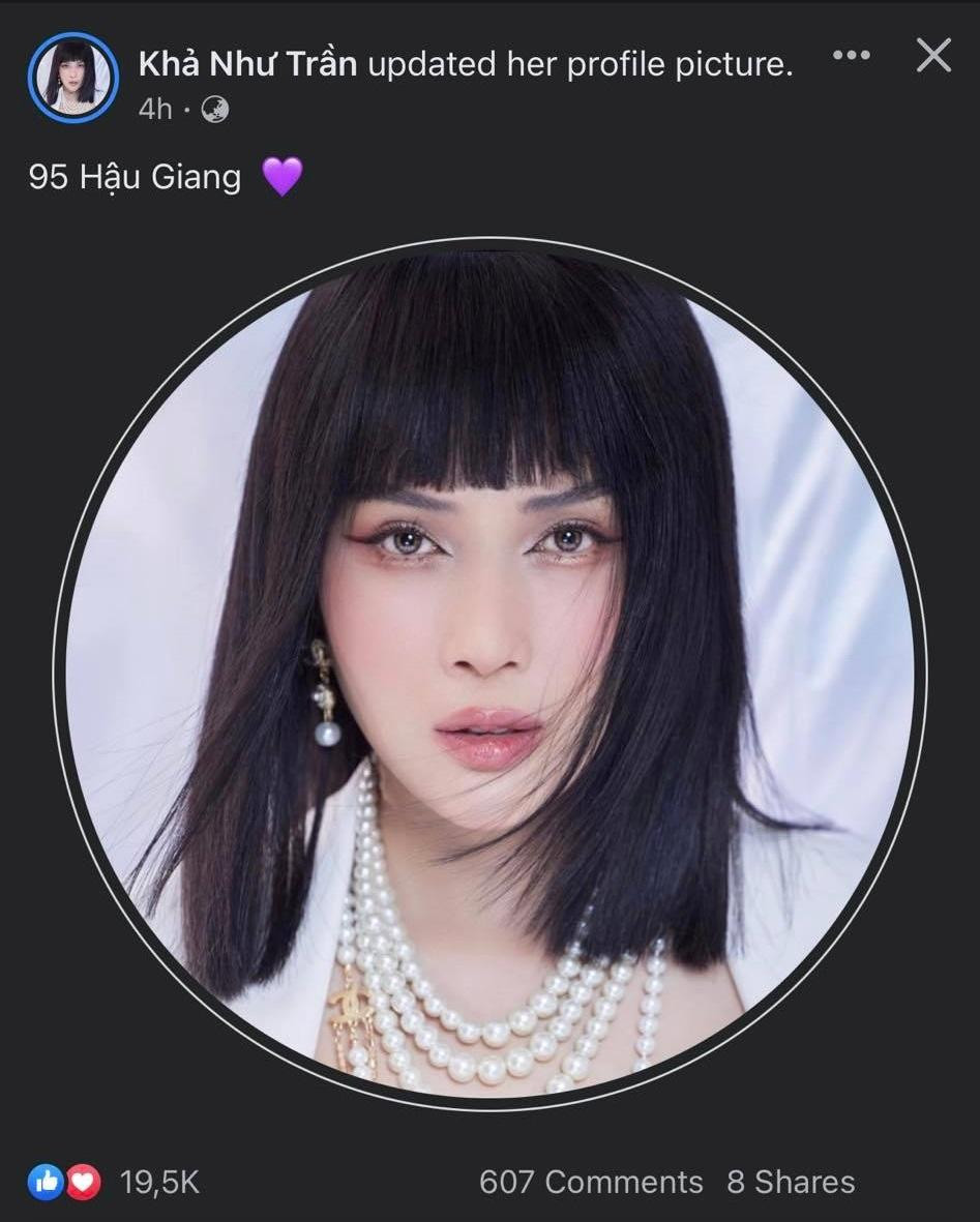 Khả Như cũng nhập cuộc nhưng phiên bản xinh đẹp và đầy quyến rũ. Khả Như cũng nhập cuộc nhưng phiên bản xinh đẹp và đầy quyến rũ.