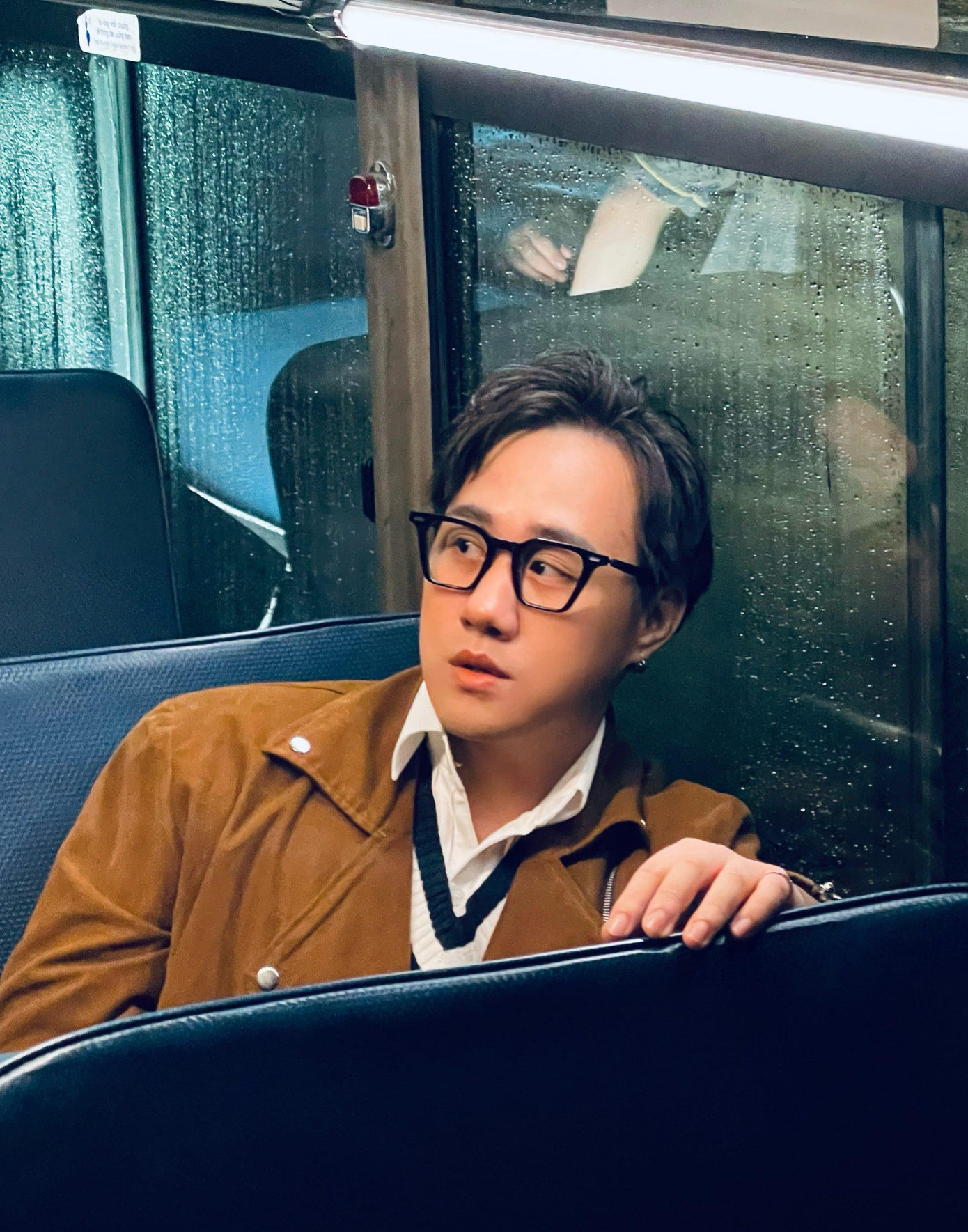 Trung Quân Idol là một trong những giọng ca được giới trẻ yêu mến. Trung Quân Idol là một trong những giọng ca được giới trẻ yêu mến.