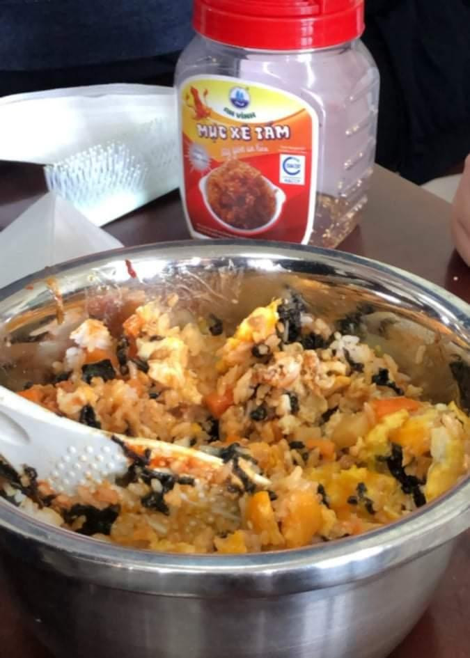 Trào lưu được các bạn học sinh hưởng ứng nhiệt tình với những "thành quả chống đói" siêu mlem! (Nguồn: Trần Lê Hiếu Ngân)