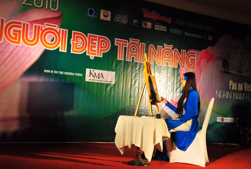 Người đẹp tài năng : Nguyễn Phạm Bích Trâm ! ảnh 20