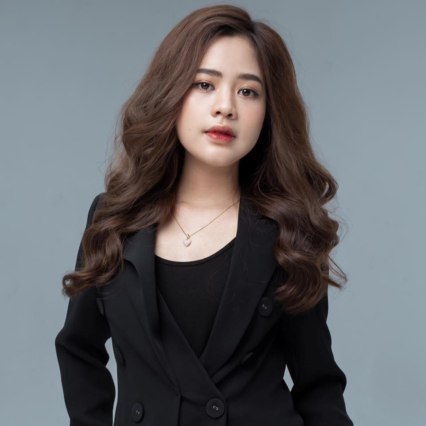 Lê Hàn Tuệ Lâm luôn gây ấn tượng với người đối diện với khuôn mặt khả ái.