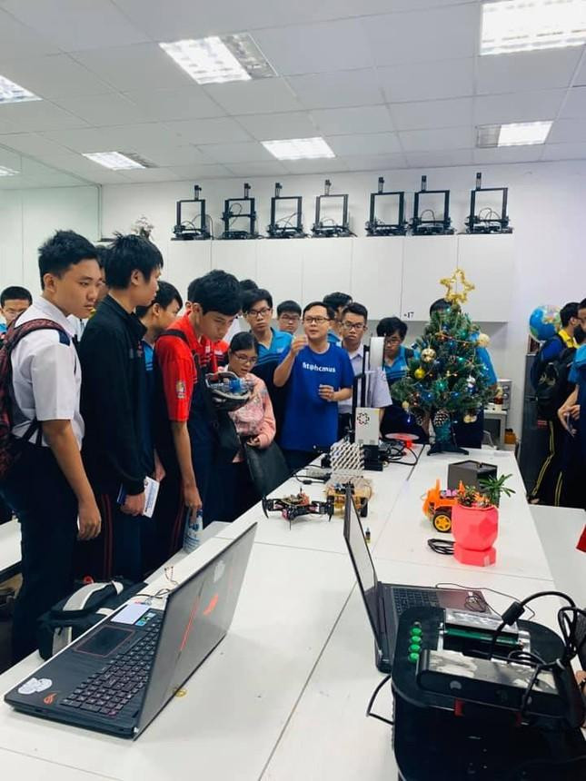 Sinh viên ngành Máy tính và Công nghệ thông tin của trường ĐH KHTN (ĐHQG TP. HCM).