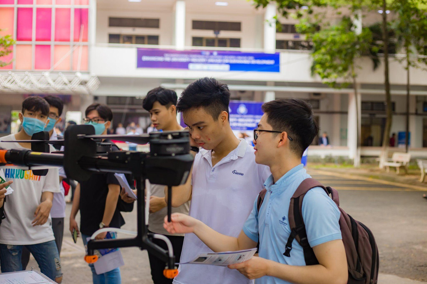 Sinh viên và các trường đều rất mong trở lại không khí học tập sôi động như trước đây.