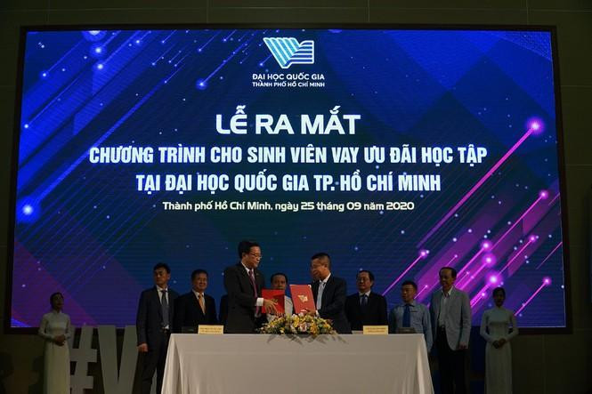 VNU-F vận động kinh phí từ nhiều nguồn để cho sinh viên vay trong 4 năm.