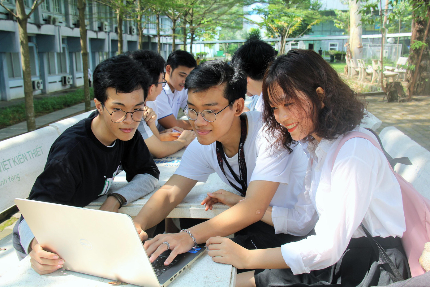 SV các trường thuộc ĐHQG TP. HCM khó khăn vì dịch cũng được hỗ trợ học phí trong năm học mới.