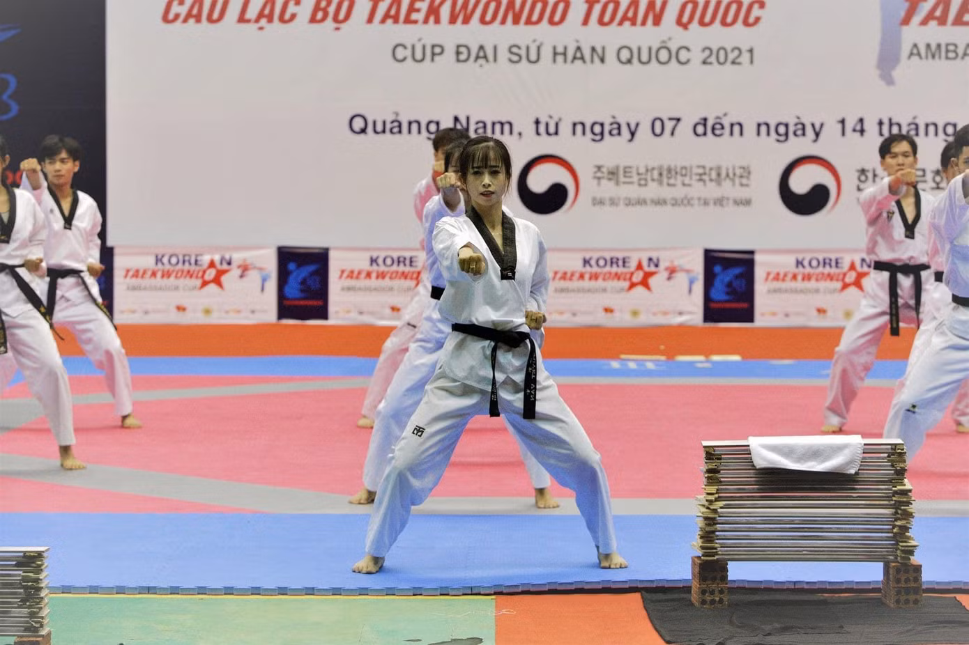 Tuyết Vân vừa tham gia và giành HCV Giải Taekwondo các CLB toàn quốc 2021 tại Hội An